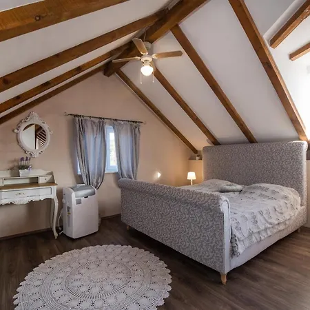 Вилла Vila Veranda Сегет Доньи